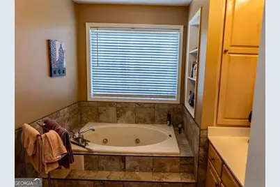 9636 Squirrel Wood Run, Douglasville, GA 30135 - Photo 11