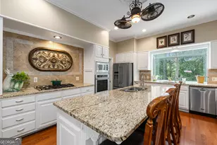 9035 River Run, Sandy Springs, GA 30350 - Photo 29