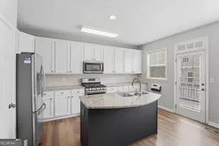 4358 Grove Field Ct, Suwanee, GA 30024 - Photo 9