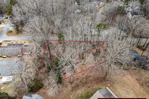 91 Remsdale St, Toccoa, GA 30577 - Photo 1