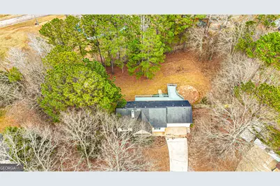 115 Home Court, Jenkinsburg, GA 30234 - Photo 5