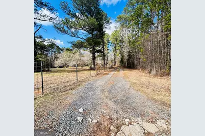 307 Floyd Rd, Forsyth, GA 31029 - Photo 3