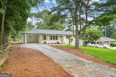 4188 Fontana Court, Tucker, GA 30084 - Photo 5