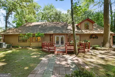 9 W Coquena Circle, Savannah, GA 31410 - Photo 29