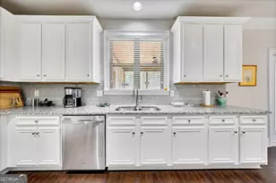 319 Hillgrove Dr, Canton, GA 30114 - Photo 25