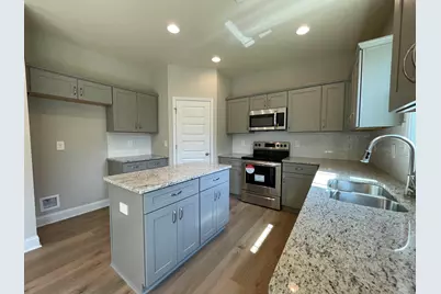 176 Country World Drive, Macon, GA 31211 - Photo 7