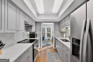 3019 Canyon Point Cir, Roswell, GA 30076 - Photo 11