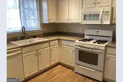 127 Swanee Lane, Woodstock, GA 30188 - Photo 7