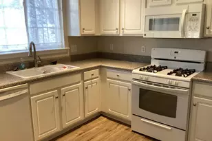 127 Swanee Ln, Woodstock, GA 30188 - Photo 7