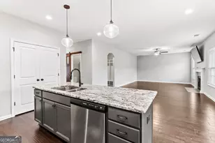 203 Amberley Ct, Kathleen, GA 31047 - Photo 31