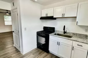 1425 Joseph E. Boone Blvd NW, Atlanta, GA 30314 - Photo 11