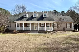 148 Swan Sanders Rd, Hartwell, GA 30643 - Photo 1
