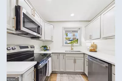 581 Rogers Drive, Macon, GA 31204 - Photo 13