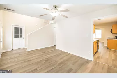 204 Spring Creek Drive, Perry, GA 31069 - Photo 9