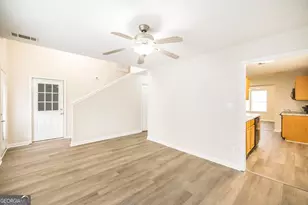 204 Spring Creek Dr, Perry, GA 31069 - Photo 9