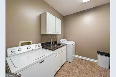 1251 Bridgewater Walk, Snellville, GA 30078 - Photo 25