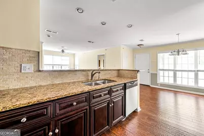 610 Mill Pond Drive, Smyrna, GA 30082 - Photo 17