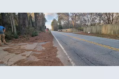 1054 Roscoe Road, Newnan, GA 30263 - Photo 3