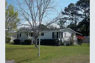 136 Burton Road, Savannah, GA 31405 - Photo 1