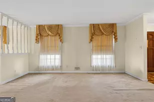 5227 Beechwood Forest Dr, Lithonia, GA 30038 - Photo 13