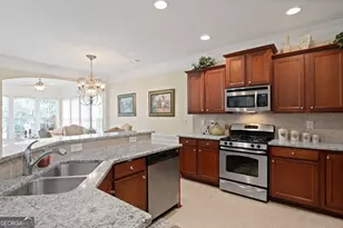 810 Dusky Sap Ct, Griffin, GA 30223 - Photo 11