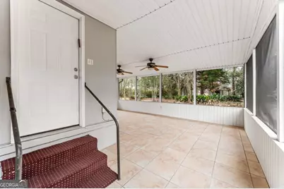 135 E Derenne Avenue, Savannah, GA 31405 - Photo 25