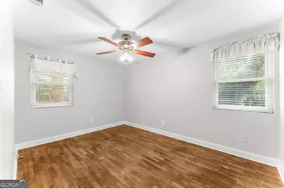 135 E Derenne Avenue, Savannah, GA 31405 - Photo 31