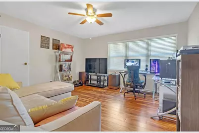 276 Lakemoore Drive NE #E, Atlanta, GA 30342 - Photo 15