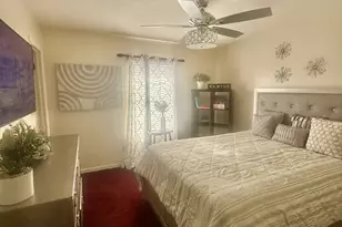 245 W James Cir, Hampton, GA 30228 - Photo 7