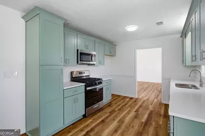 290 The Falls Boulevard, Covington, GA 30016 - Photo 19