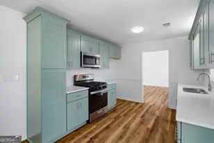 290 The Falls Blvd, Covington, GA 30016 - Photo 19