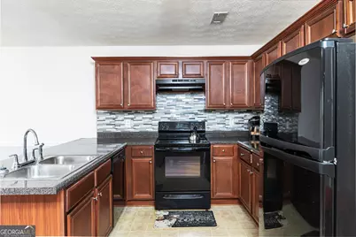 504 Simpson Plave, Forest Park, GA 30297 - Photo 9