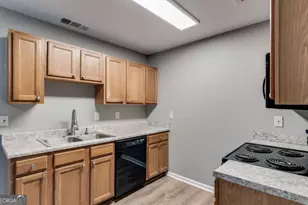 209 E Wilson St, Villa Rica, GA 30180 - Photo 5