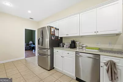 113 Suffolk Road, Savannah, GA 31410 - Photo 13