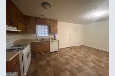 10312 Canyon Trail, Jonesboro, GA 30238 - Photo 17