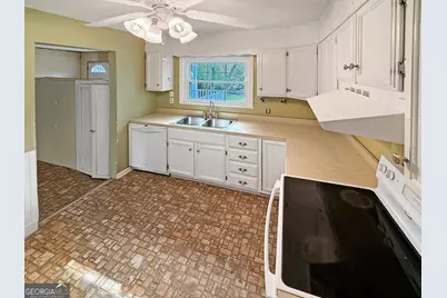 1500 Bouldercrest Circle, Watkinsville, GA 30677 - Photo 5