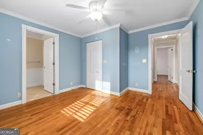 231 E Morgan Street, Clarkesville, GA 30523 - Photo 11