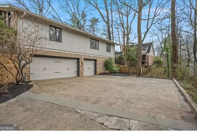 5129 Stratham Drive, Dunwoody, GA 30338 - Photo 61