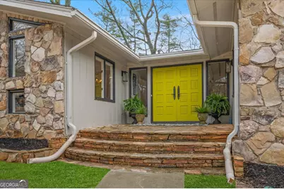 5129 Stratham Drive, Dunwoody, GA 30338 - Photo 5