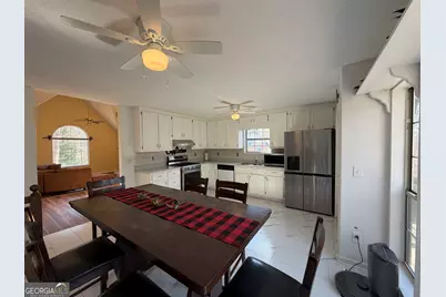 9491 Lakeview Court, Douglasville, GA 30135 - Photo 5