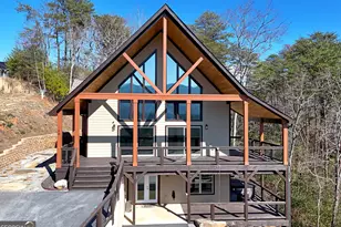 488 Mill Ridge Rd, Hiawassee, GA 30546 - Photo 1