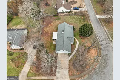 215 Pebble Creek Drive, McDonough, GA 30253 - Photo 3