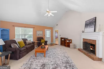 215 Pebble Creek Drive, McDonough, GA 30253 - Photo 13