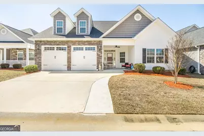 137 Shady Oak Drive, Perry, GA 31069 - Photo 1