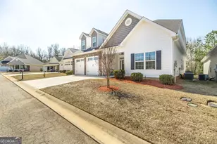 137 Shady Oak Dr, Perry, GA 31069 - Photo 3