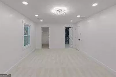 4307 Cedar Wood Drive SW, Lilburn, GA 30047 - Photo 17