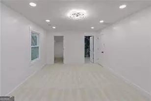 4307 Cedar Wood Dr SW, Lilburn, GA 30047 - Photo 17