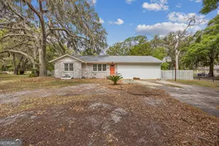 303 Mahan St, Saint Marys, GA 31558 - Photo 3
