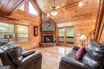 225 Hiawatha Trail, Blue Ridge, GA 30513 - Photo 7