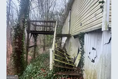 6238 Caprice Drive, Flowery Branch, GA 30542 - Photo 5